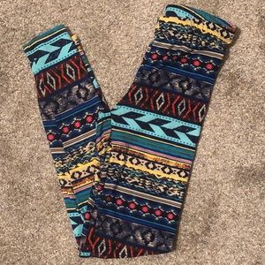 Derek Heart leggings